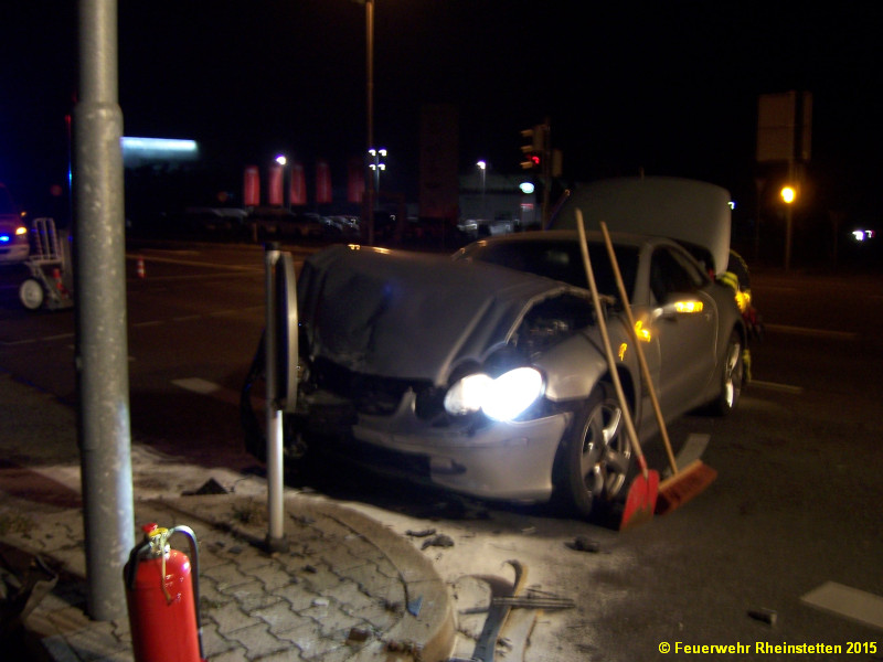 20150215 VU B36 zweiPKW 5